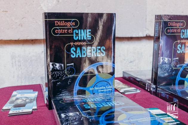 Diálogos entre el Cine y otros Saberes Compilado de Artículos Cinematográficos se lanza en el FICM 